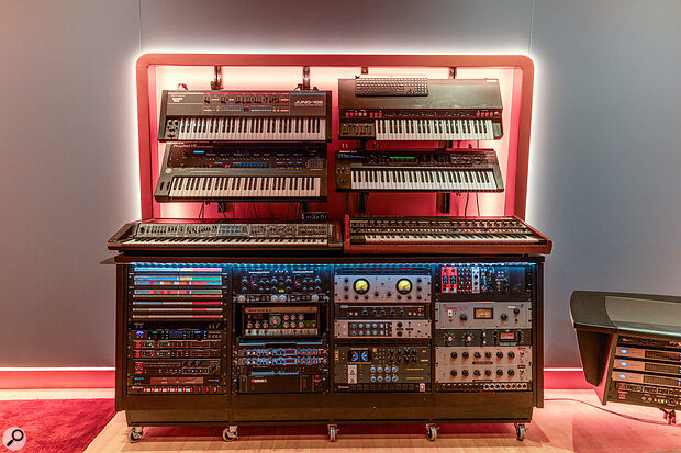 Fab Dupont is finding that his personal production room at Flux is now getting booked by other artists for its mixture of cutting-edge and vintage gear, as well as its "pretty" decor. Fab Dupont is finding that his personal production room at Flux is now getting booked by other artists for its mixture of cutting-edge and vintage gear, as well as its "pretty" decor.