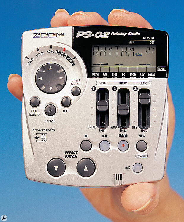 Zoom PS02