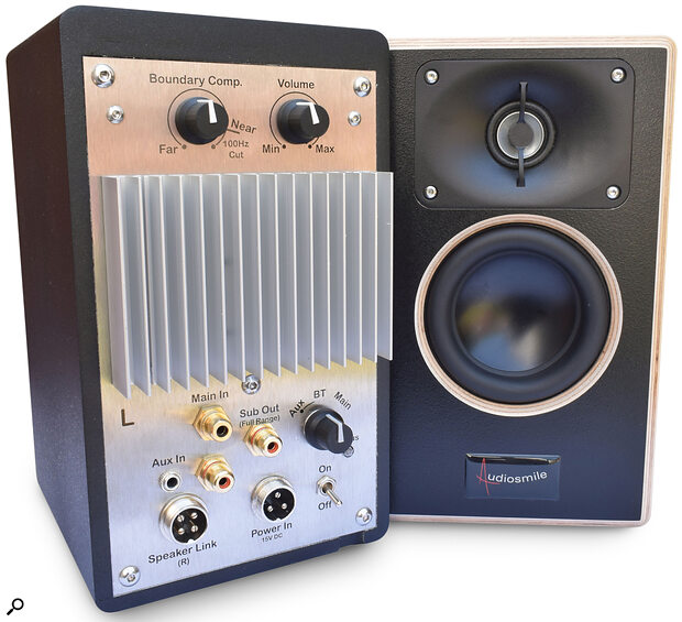 Whether bought pre‑made or as a kit, the LBM comes in pairs: the ‘primary’ speaker houses all the electronics, and feeds the secondary speaker via a locking connector. Whether bought pre‑made or as a kit, the LBM comes in pairs: the ‘primary’ speaker houses all the electronics, and feeds the secondary speaker via a locking connector.