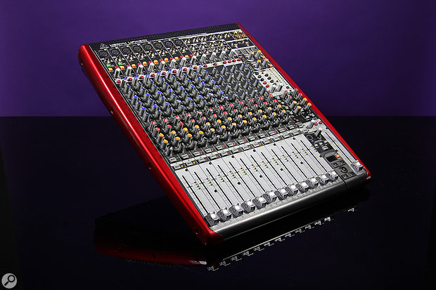 Behringer UFX1604