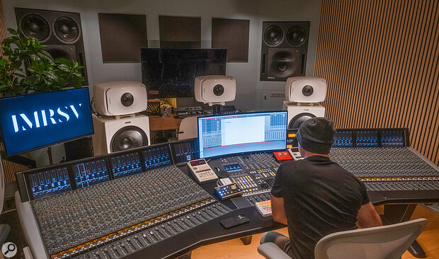 For the second mix of Skeletá, Dan Malsch worked on an SSL Duality rather than his own 4k.