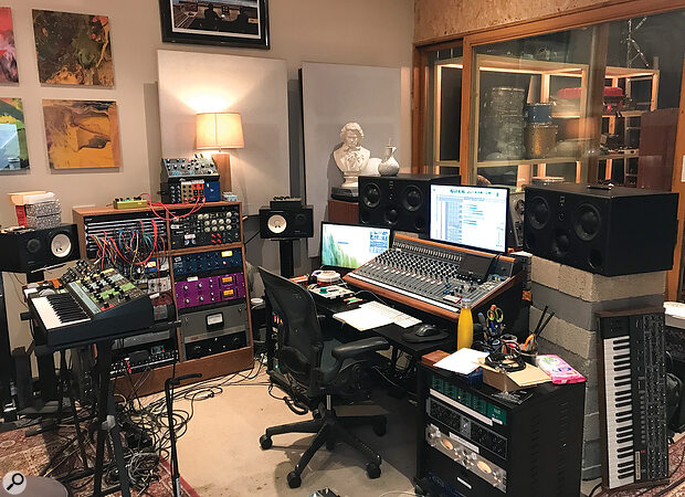 Narcissus is based around a 16-channel Neve mixer. Jarvis' studio vocals were recorded using Noel Gallagher's Neumann U47 and one of the console's 54154 preamps, which then went through one of the Distressors in the rack on the left.