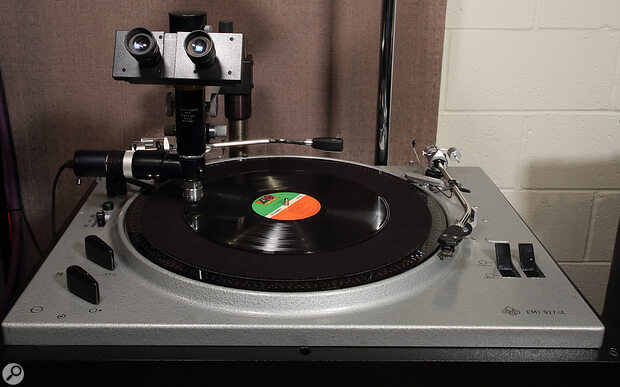 A pristine copy of Led Zeppelin I vinyl album on Nick Bergh’s EMT 927 turntable.