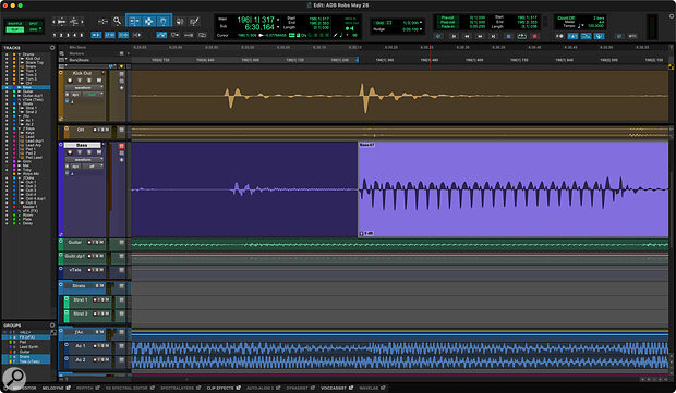 Track Pinning lets you pin a track to the top of your Edit window so that it’s always visible — useful if you want to use your kick drum track as a timing reference.