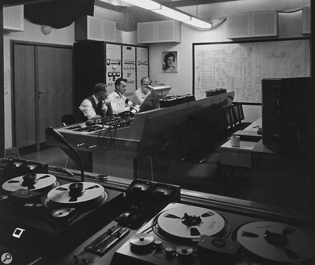 John Culshaw (centre) with Decca engineers Jimmy Brown (left) and Gordon Parry in the Sofiensaal control room. This photo shows the newer Siemens console that was installed in 1964.