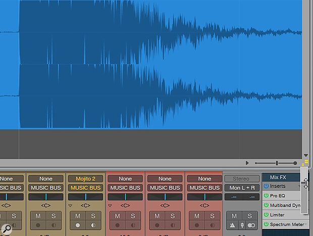 The Data Zoom slider lets you perform a vertical zoom on your audio clips (no gain is added: it’s purely a visual aid).
