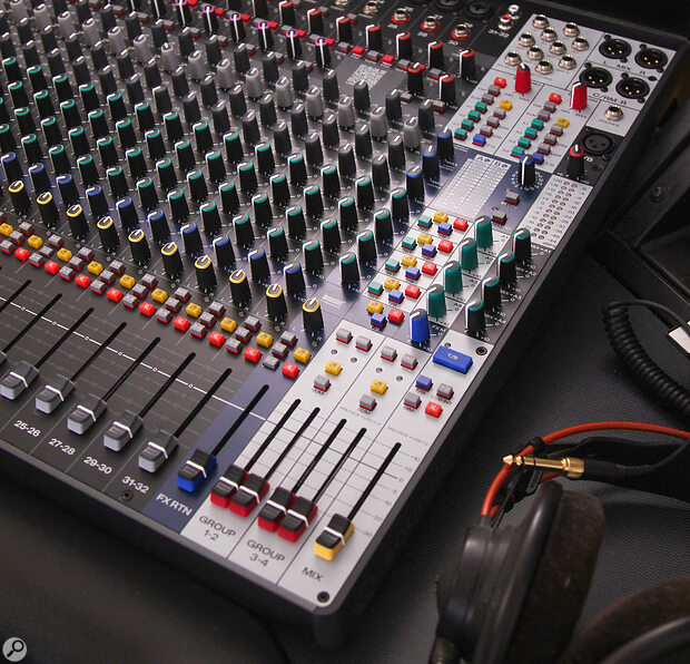 Soundcraft Signature Plus