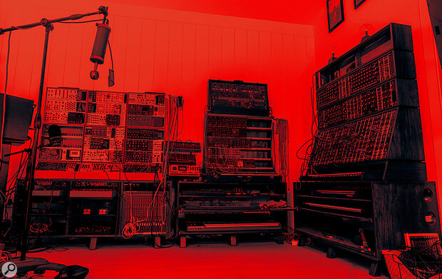 The Synth presets are a treat, featuring sounds created using an ARP 2600, Moog Matriarch, DFAM, Polygogo, Therevox, Oberheim OB‑X, Folktek Resonant Garden, Super Gemini, Solar 42 and the Newton Brothers’ expansive Eurorack modular system.