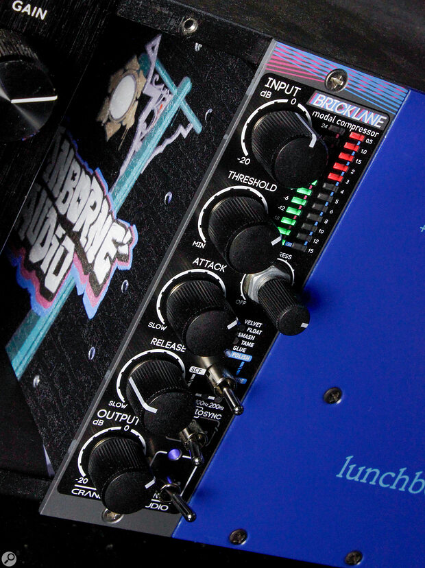 A Brick Lane installed in an API 500‑6b Lunchbox rack. Note the Stress control beneath the meters, and the seven operating modes below it — for more about those, see the ‘Compression Modes & Emulations’ box.