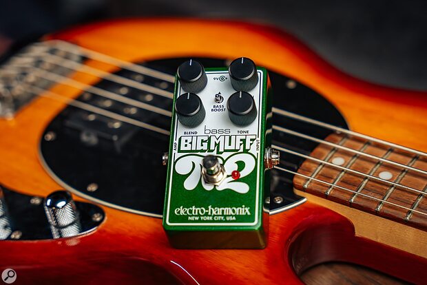 Electro-Harmonix Bass Big Muff Pi 2 fuzz effects pedal