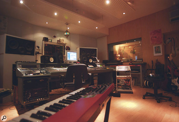 St Martin Tonstudio is based around a Soundcraft analogue desk.