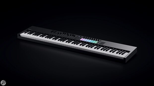 Novation Launchkey MK4 88 MIDI DAW controller keyboard