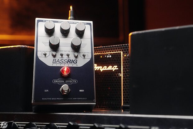 Origin Effects Bassrig Fifteen Amp Recreation effects pedal Ampeg B-15 Portaflex emulation