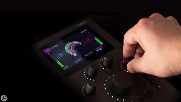 Softube Flow Studio DAW plug-in controller effects control surface
