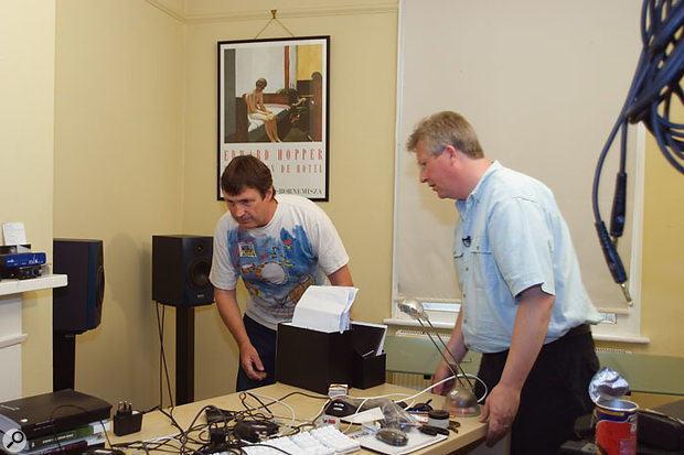 Paul and Hugh decided to completely reorganise Bella's setup, and they started off by disconnecting all the wiring and moving the main studio desk to the room's shorter wall.