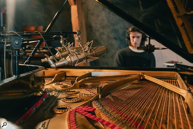 Spitfire Audio Chateau Piano sample library Château d'Hérouville Steinway grand