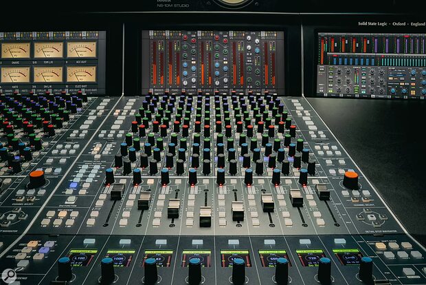 SSL Odyssey in-line analogue console digital recall