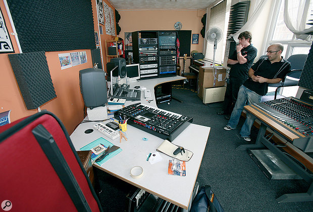 At the start of the Studio SOS visit, Paul and Hugh were confronted with a room that bore more resemblance to a store-room than a studio!