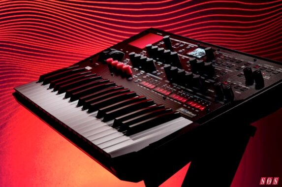 Korg Modwave mkII hardware wavetable synthesizer