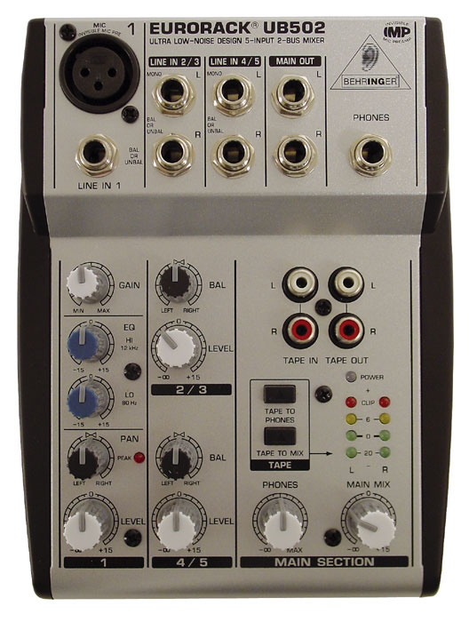 Behringer UB502 - Mixer