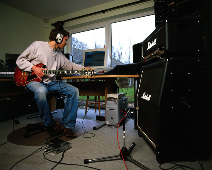 How are Electric Guitars Recorded  