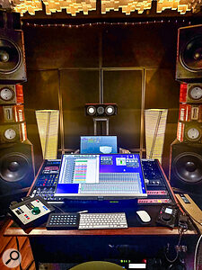 Magic Garden Mastering employs a pair of highly distinctive Kevin Malmgren-designed Evolution Acoustics MMThree speakers with two 15s, two Accuton 7s and a ribbon tweeter each side, driven by Allnic Audio tube power amps. Photo: Grant Wentzel Magic Garden Mastering employs a pair of highly distinctive Kevin Malmgren-designed Evolution Acoustics MMThree speakers with two 15s, two Accuton 7s and a ribbon tweeter each side, driven by Allnic Audio tube power amps. Photo: Grant Wentzel