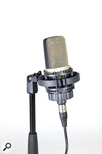 AKG C314