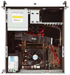 Looking inside the case we can see some of the pipes for the nitrogen-based cooling system, as well as some of the acoustic foam that helps to make the Studio Plus so quiet.