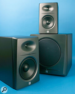 JBL LSR 2300