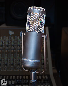 Josephson C706