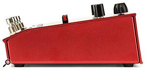 The top panel is dual‑angled, to put the footswitches, screen and controls where you need them.