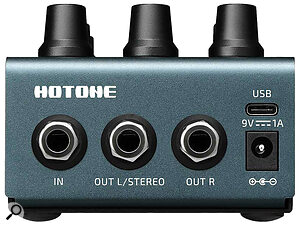 The Verbera has pretty versatile I/O for a compact pedal. For example, the MIDI input jack can alternatively accept an expression pedal, while a stereo output signal can be delivered on dual jacks or a single TRS jack on the rear.