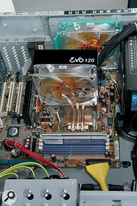 The Akasa Evo 120 CPU cooling system involves copper pipes, a heatsink and a large fan.