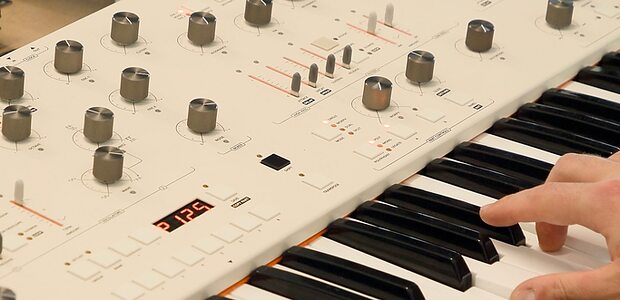 Frap Tools Magnolia analogue FM polysynth firmware update
