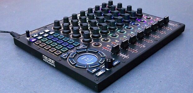 Neuzeit Instruments Drop MIDI CV live performance controller