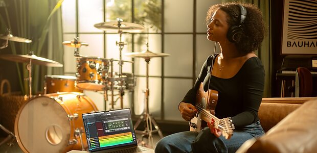 Universal Audio LUNA 1.9 DAW AI recording features