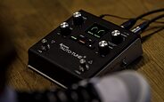 HeadRush VX5 live performance vocal processor Antares Auto-Tune