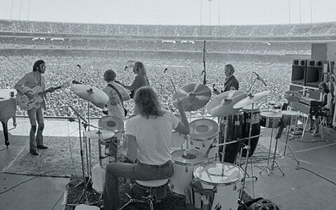 Crosby Stills Nash & Young tour Crosby Stills Nash & Young tour