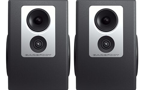 Barefoot Footprint 02 Gen2 three-way studio monitors
