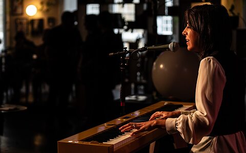 Cassio Sessions 2024 UK piano singer songwriter competition