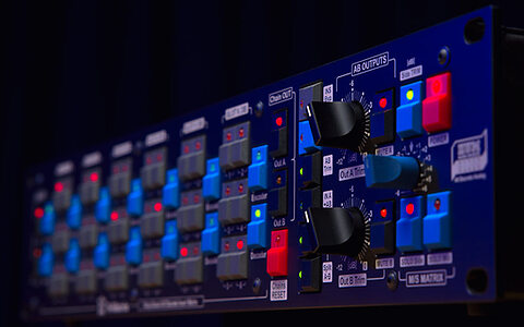 HUM Audio Devices N-Matrix all-analogue outboard mixing mastering insert switcher Mid-Side parallel processing