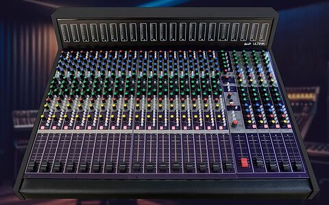Malcolm Toft Ultima analogue mixing console