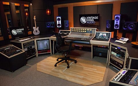 Vintage King Nashville Vintage King Nashville