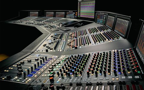 SSL Odyssey in-line analogue console digital recall
