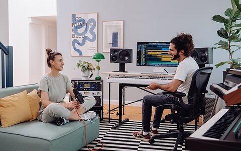 Steinberg Windows on ARM preview Cubase Nuendo HALion Groove Agent Qualcomm Snapdragon Elite