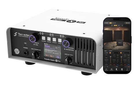 Two notes Audio Engineering Captor X Pro reactive load box cabinet simulator silent recording