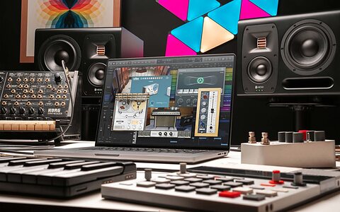 UAD LUNA 3.0 DAW update Spark Studio UAD plug-in virtual instrument subscription bundle
