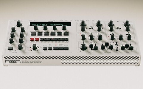 UDO Audio DMNO ON expandable desktop synth