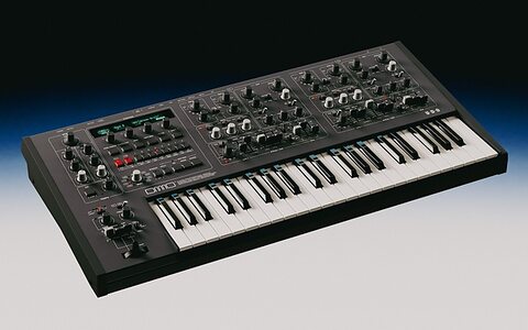 UDO DMNO eight-voice hybrid analogue polysynth